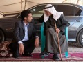 Cheikh Falah Sot‘an al-Khreisha discussing with his great grandson at al-Mowaqqar - September 2007